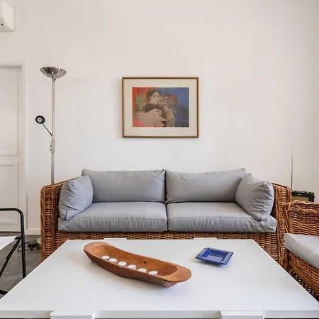 Island House In With Magic View Apartment